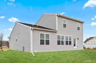 34 W Meadow Dr, Cortland, IL 60112 - Photo 26