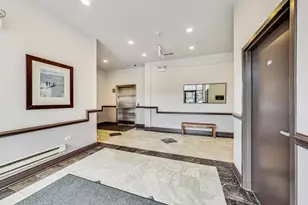 2472 W Foster Ave, Chicago, IL 60625 - Photo 28