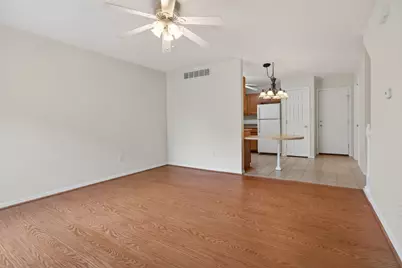 3 Ross Drive #6, Bloomington, IL 61701 - Photo 2