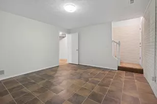 3 Ross Dr, Bloomington, IL 61701 - Photo 18