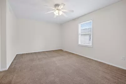 3 Ross Drive #6, Bloomington, IL 61701 - Photo 12