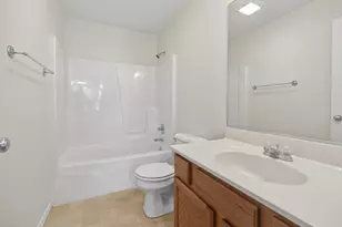 3 Ross Dr, Bloomington, IL 61701 - Photo 16