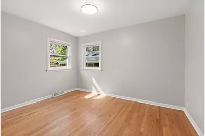 11920 S 74th Avenue, Palos Heights, IL 60463 - Photo 16