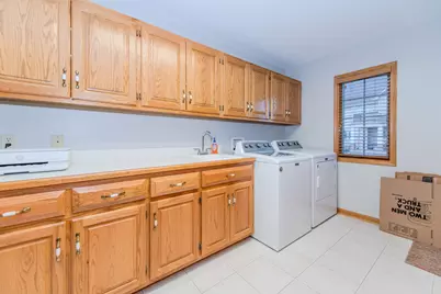 18816 S Chestnut Drive, Shorewood, IL 60404 - Photo 32