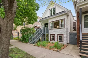 2929 N Fairfield Ave, Chicago, IL 60618 - Photo 2