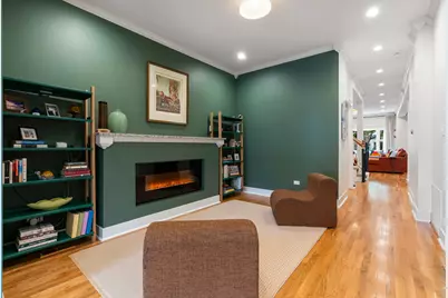 2929 N Fairfield Avenue, Chicago, IL 60618 - Photo 18