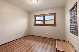 8019 Prairie Ct, Tinley Park, IL 60477 - Photo 12