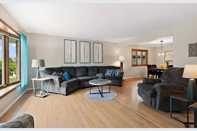 8019 Prairie Court, Tinley Park, IL 60477 - Photo 4