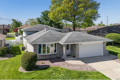 8019 Prairie Court, Tinley Park, IL 60477 - Photo 2