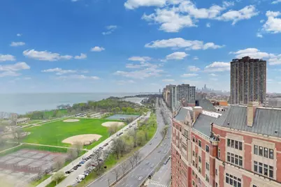 3900 N Lake Shore Drive #25C, Chicago, IL 60613 - Photo 16