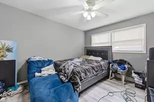 2837 E 127th St, Chicago, IL 60633 - Photo 8