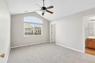 725 S Jade Ln, Round Lake, IL 60073 - Photo 20