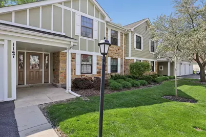 1147 Middlebury Lane #A2, Wheeling, IL 60090 - Photo 1