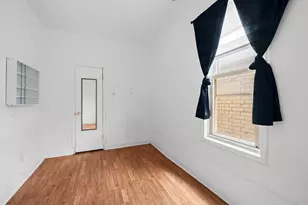 2250 S Sacramento Ave, Chicago, IL 60623 - Photo 18