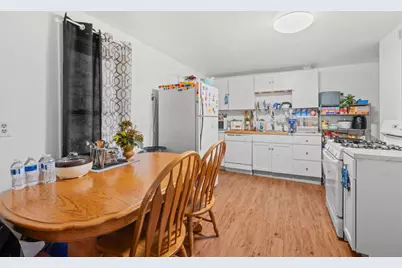 2250 S Sacramento Avenue, Chicago, IL 60623 - Photo 4