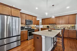 777 W Fairway Dr, Addison, IL 60101 - Photo 16