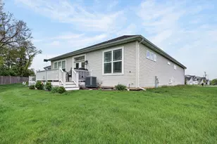 777 W Fairway Dr, Addison, IL 60101 - Photo 40
