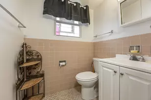 9S172 Cumnor Rd, Downers Grove, IL 60516 - Photo 22