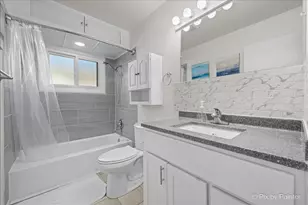 538 Harold Ave, Glendale Heights, IL 60139 - Photo 14