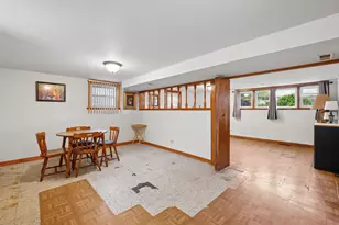 7730 S Octavia Ave, Bridgeview, IL 60455 - Photo 12