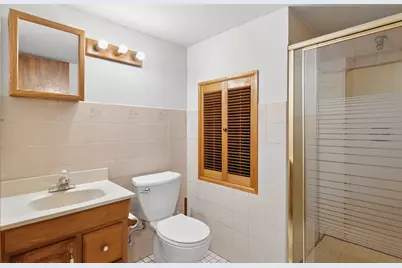 7730 S Octavia Avenue, Bridgeview, IL 60455 - Photo 16