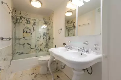 400 E Randolph Street #3320, Chicago, IL 60601 - Photo 18
