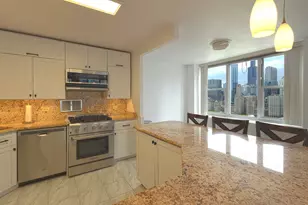 400 E Randolph St, Chicago, IL 60601 - Photo 10