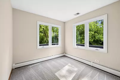 4402 Barreville Road, Crystal Lake, IL 60012 - Photo 12