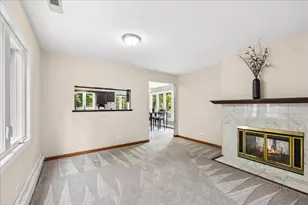4402 Barreville Rd, Crystal Lake, IL 60012 - Photo 8