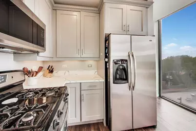 3946 N Ravenswood Avenue #605, Chicago, IL 60613 - Photo 6