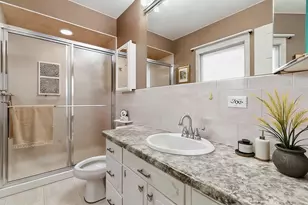 75 Eastwood Dr, Deerfield, IL 60015 - Photo 12