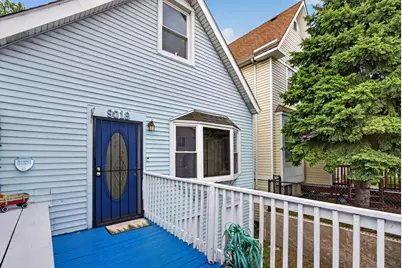 9018 S Brandon Avenue, Chicago, IL 60617 - Photo 2