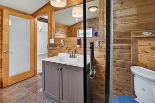 9018 S Brandon Ave, Chicago, IL 60617 - Photo 22