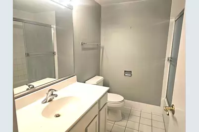 5511 N Chester Avenue #26, Chicago, IL 60656 - Photo 14
