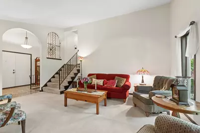 1003 Country Drive, Shorewood, IL 60404 - Photo 4