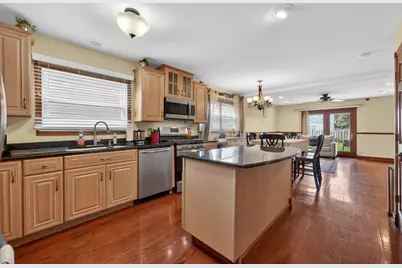 376 Canyon Trail, Carol Stream, IL 60188 - Photo 10