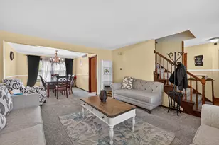 376 Canyon Trail, Carol Stream, IL 60188 - Photo 6