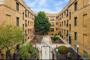 732 W Roscoe St, Chicago, IL 60657 - Photo 1