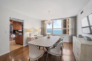 1515 N Astor St, Chicago, IL 60610 - Photo 10