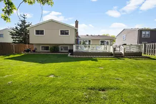 621 Newport Ave, Westmont, IL 60559 - Photo 22