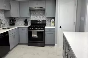 9132 S Pulaski Rd, Oak Lawn, IL 60453 - Photo 6