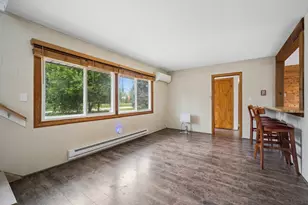 15036 Durkee Rd, Harvard, IL 60033 - Photo 8