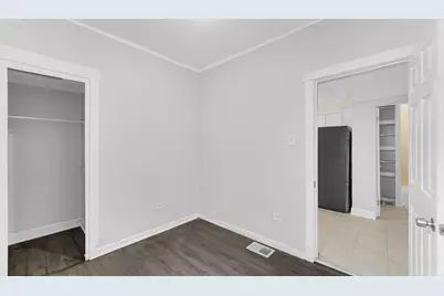 1114 N Waller Avenue, Chicago, IL 60651 - Photo 14