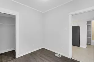 1114 N Waller Ave, Chicago, IL 60651 - Photo 14