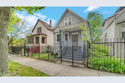 1114 N Waller Avenue, Chicago, IL 60651 - Photo 2