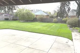 1850 Kensington Pl, Aurora, IL 60506 - Photo 12