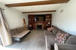 17723 Stonebridge Dr, Hazel Crest, IL 60429 - Photo 6