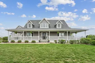 29785 Deer Valley Dr, Deer Grove, IL 61243 - Photo 2