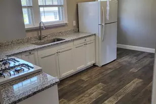 310 Whittier Ave, Joliet, IL 60435 - Photo 4
