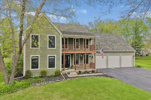 299 Concord Square, Gurnee, IL 60031 - Photo 1